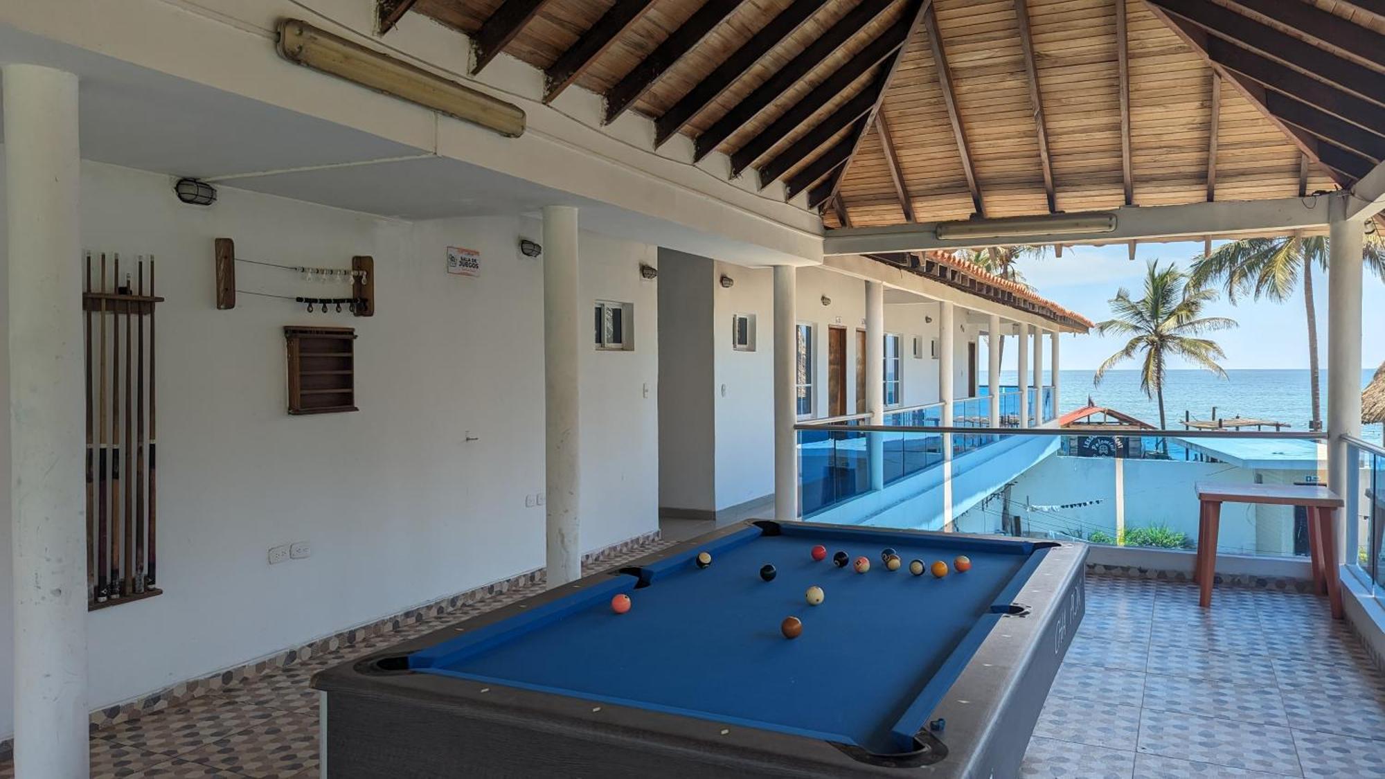 Beach Life Palomino - Beach Party Hostel & Beach Club المظهر الخارجي الصورة