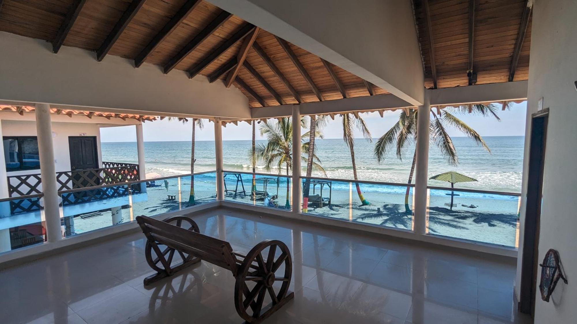 Beach Life Palomino - Beach Party Hostel & Beach Club المظهر الخارجي الصورة