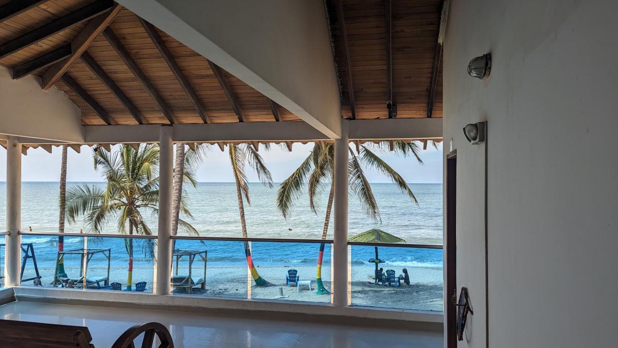 Beach Life Palomino - Beach Party Hostel & Beach Club المظهر الخارجي الصورة